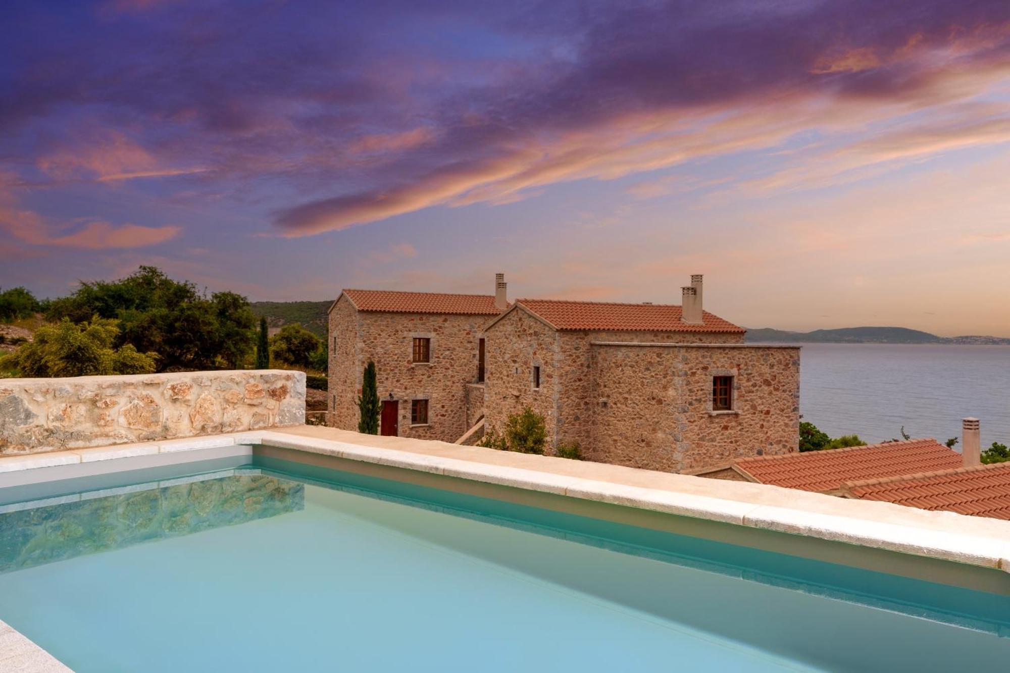 100 Rizes Seaside Resort- Small Luxury Hotels Of The World Kalivia  الغرفة الصورة